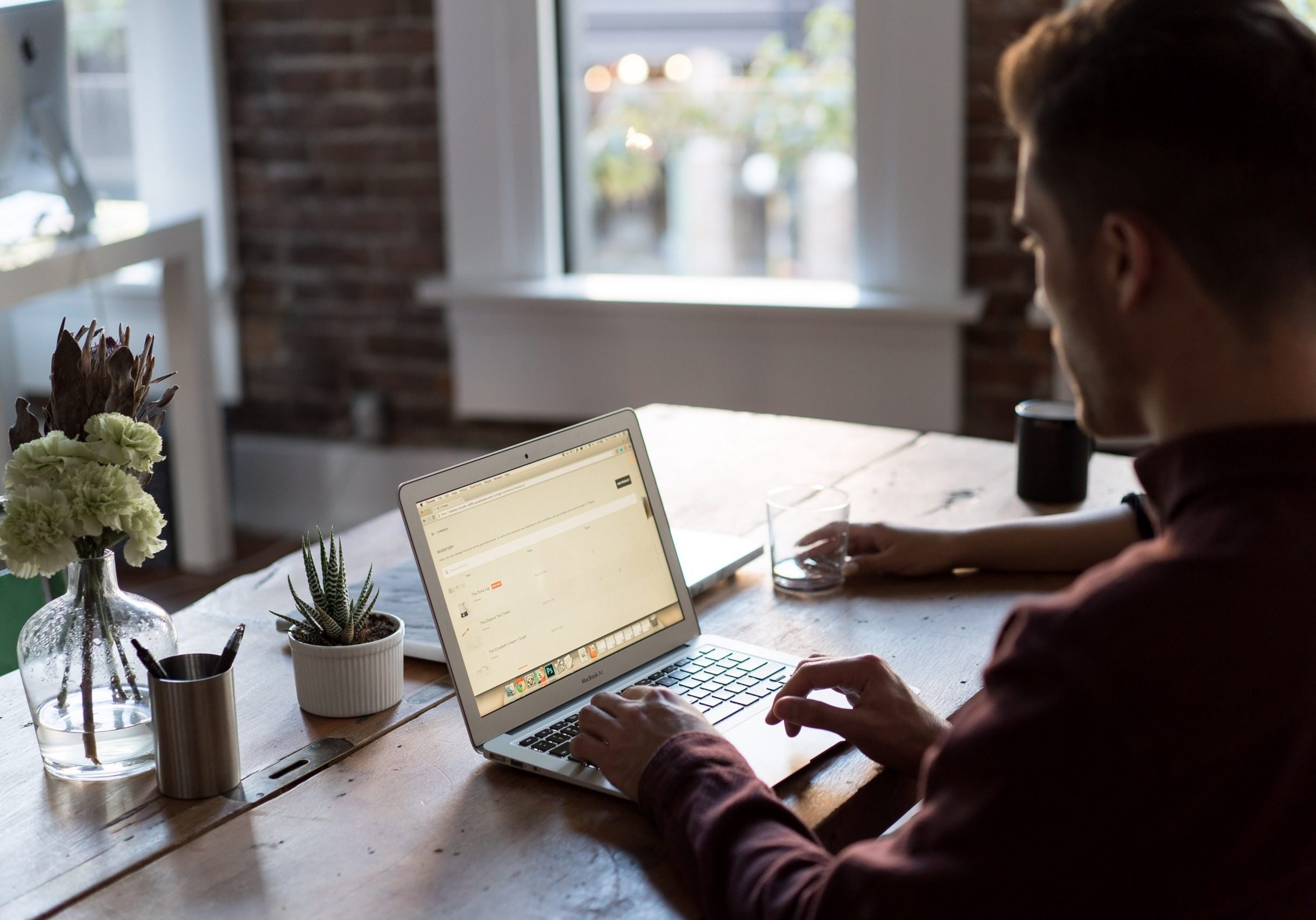 bench-accounting-C3V88BOoRoM-unsplash